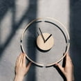 thumbnail image 3 of Reloj de pared suspendido creativo Nordic 30cm para decoración del color madera Zulema Reloj de pared, 3 of 6