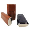 thumbnail image 3 of Estuche para puros de cuero marrón de 3 dedos de primera calidad, humidor de puros forrado de madera de cedro con cortador de acero inoxidable plateado, 16,5 x 7,5 x 3,8 cm, 3 of 4