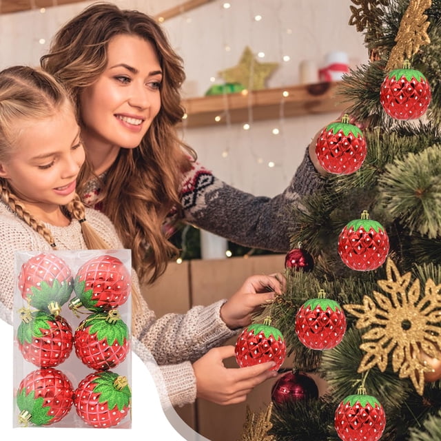Bolas navideñas irrompibles con forma de fresas, ideales para decorar el árbol de Navidad. También son ideales para otras fiestas. 6 bolas decorativas navideñas.