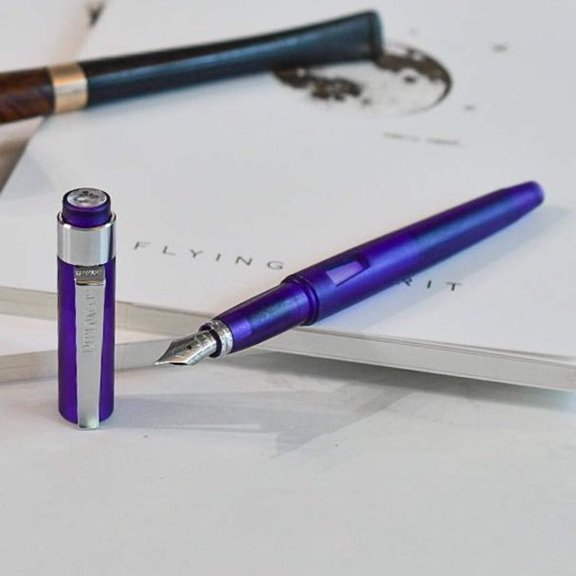 Diplomat Magnum Demo Fountain Pen - Purple