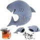 thumbnail image 1 of ZHAOCHENG Infusor de té con forma de tiburón, divertido filtro de té con forma de animal, colador de té de hojas sueltas para bebedores de té, bonito regalo, material ecológico sin BPA, 1 pieza, color, 1 of 5