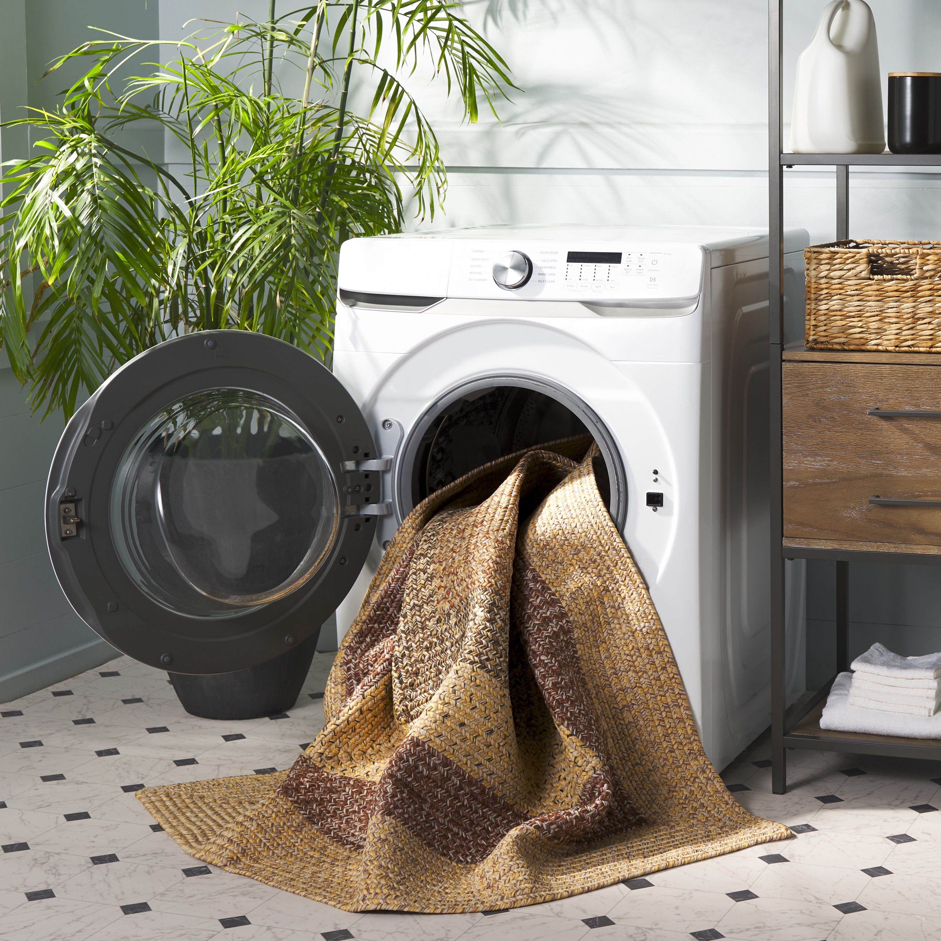 SAFAVIEH Braided Kent Geometric Machine Washable Reversible Area Rug, Beige/Brown, 5' x 5' Round