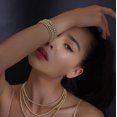 thumbnail image 3 of Pulsera de cuentas de oro para mujer, pulsera de cuentas chapada en oro, pulsera elástica retráctil, paquete de cinco JM, 3 of 4