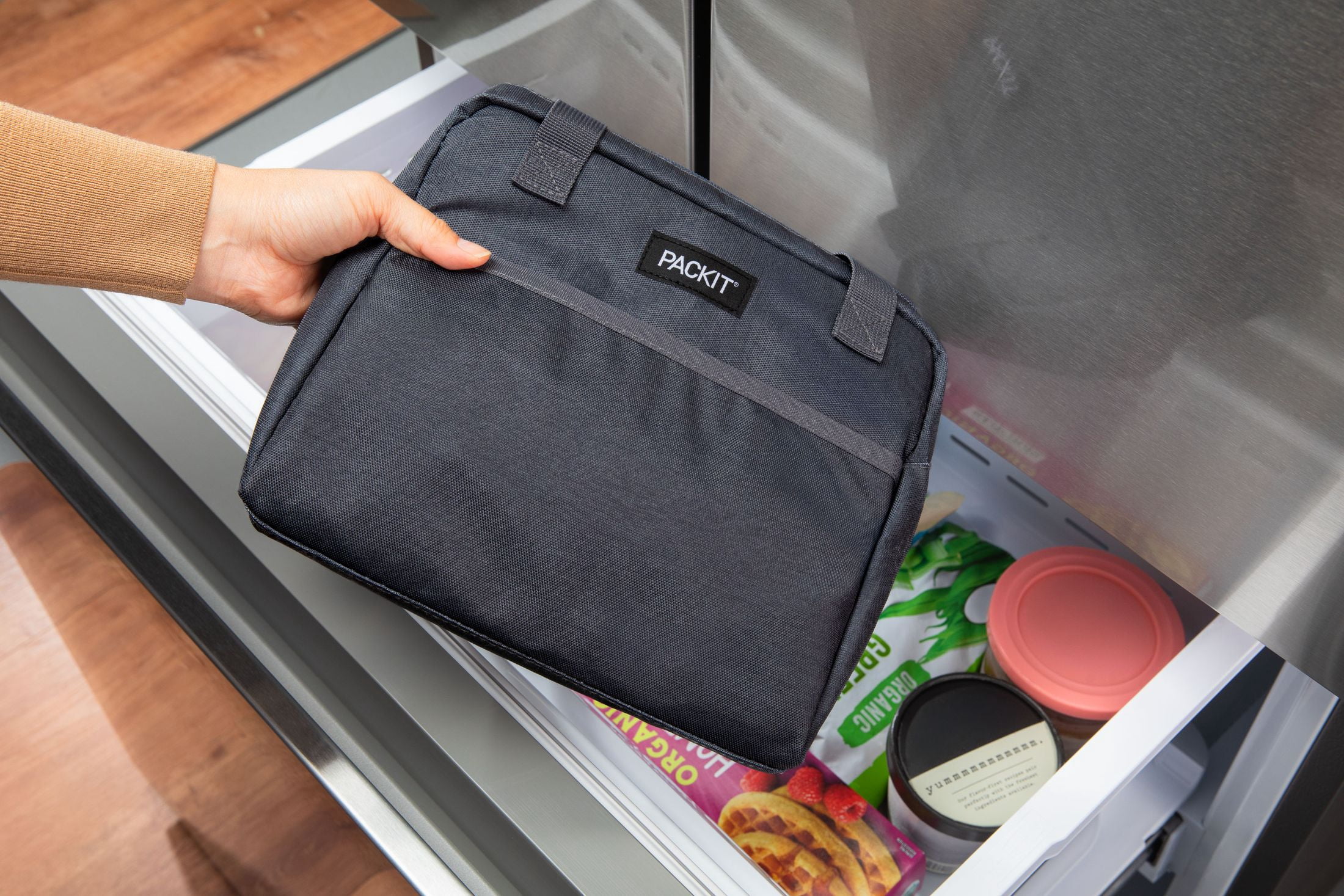 Packit Freezable Hampton Lunch Bag, City Charcoal