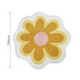 thumbnail image 2 of Tapete de baño Mainstays Forma de flor amarillo, 2 of 4