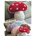 thumbnail image 1 of Dreamstall - Cojín decorativo con forma de seta, 15 x 15, decoración de setas para cama, sofá, sala de estar (rojo), 1 of 5