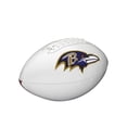 thumbnail image 4 of Autógrafo exclusivo de Football WILSON NFL Live, tamaño oficial, 4 of 5