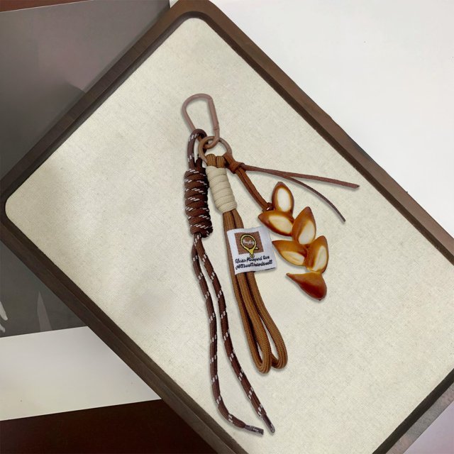 Adornos navideños, regalos navideños, llaveros de hierro duraderos, cuerda colgante, decoración para bolso, colgante, regalo de Navidad de Acción de Gracias, adornos de hierro para llaves.