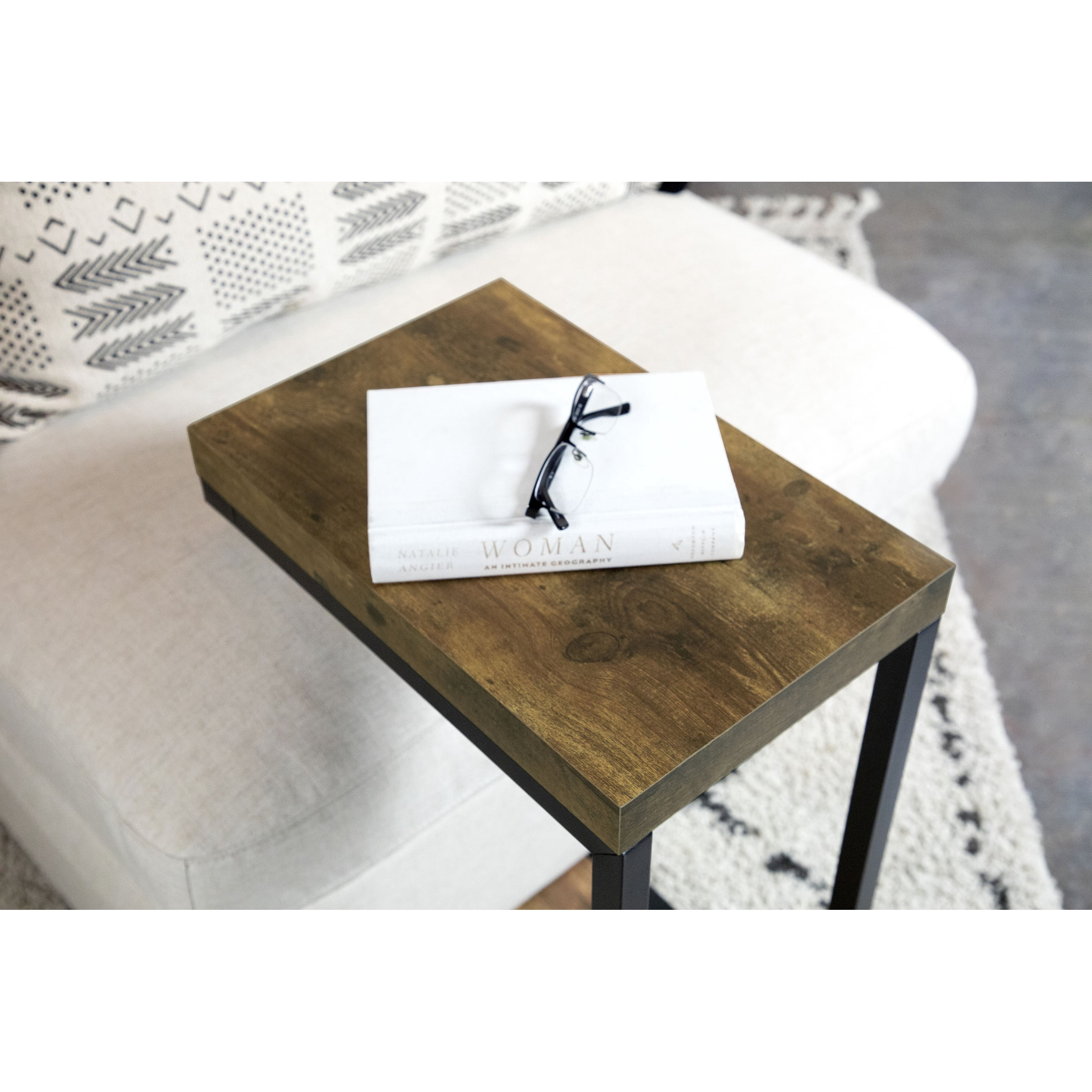 Black and Antique Nutmeg Snack Table