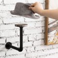 thumbnail image 1 of Tubo de metal y soporte de pared para sombrero y peluca de madera marrón, accesorios para motocicleta, soporte para casco, colgador de chaqueta, estante multifuncional montado en la pared (1 negr, 1 of 5