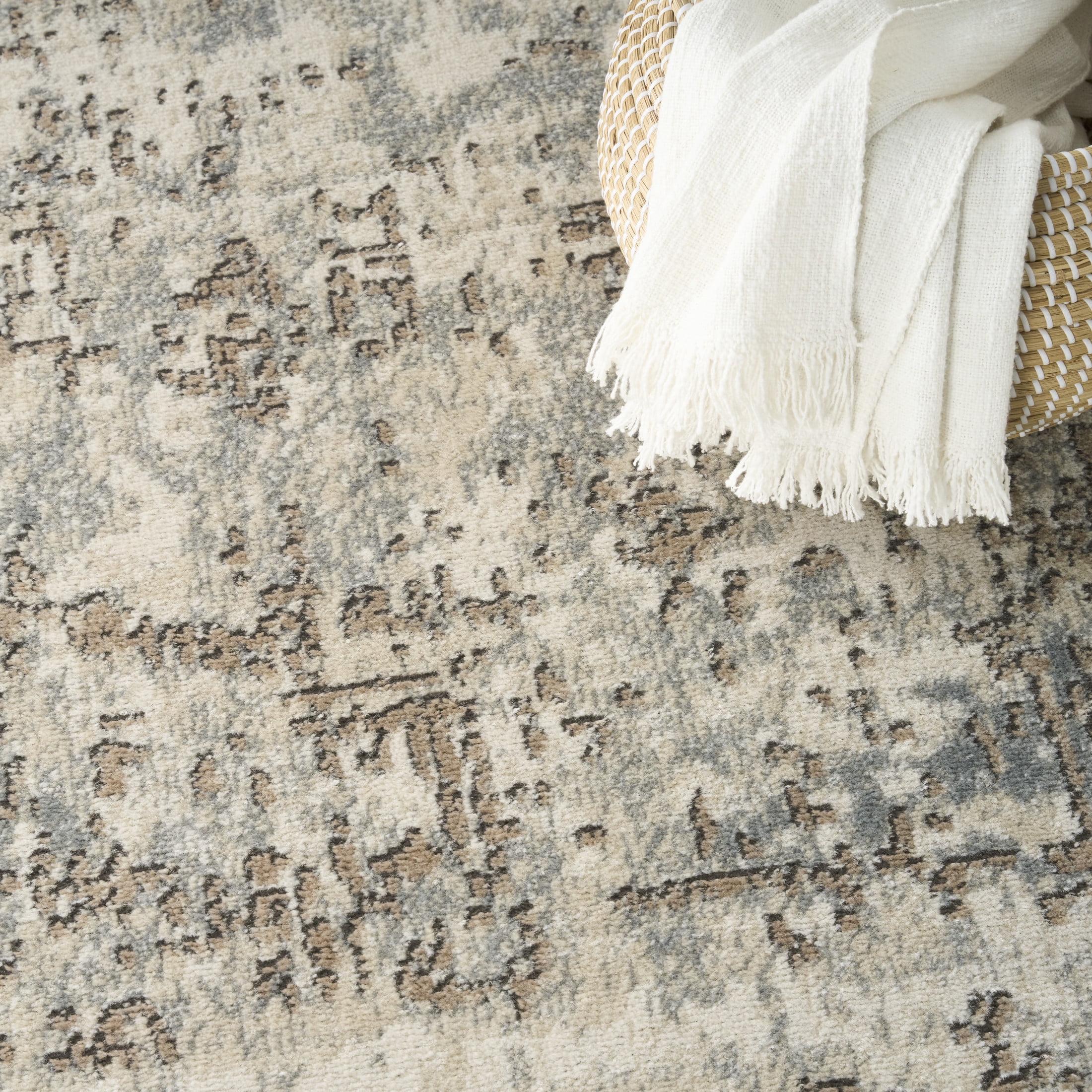 Nourison Concerto 5'3" x 7'3" Ivory Beige Modern Indoor Rug