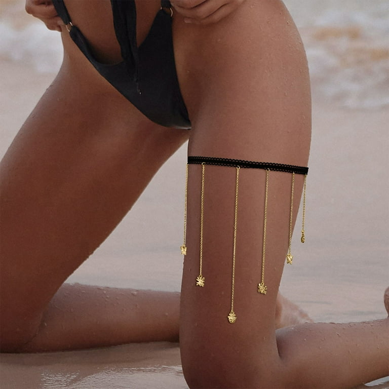 Komiseup Sexy Rhinestones Leg Thigh Chain Summer Beach Crystal Leg Chain Simple Adjustable Elastic Thigh Rhinestone Body Chain Jewelry for Birthday