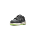 thumbnail image 4 of NIKE TODDLER Dunk Low SE "Halloween - Cauldron TD" DQ6217 001 DQ6217 001 from Stadium Goods, 4 of 8