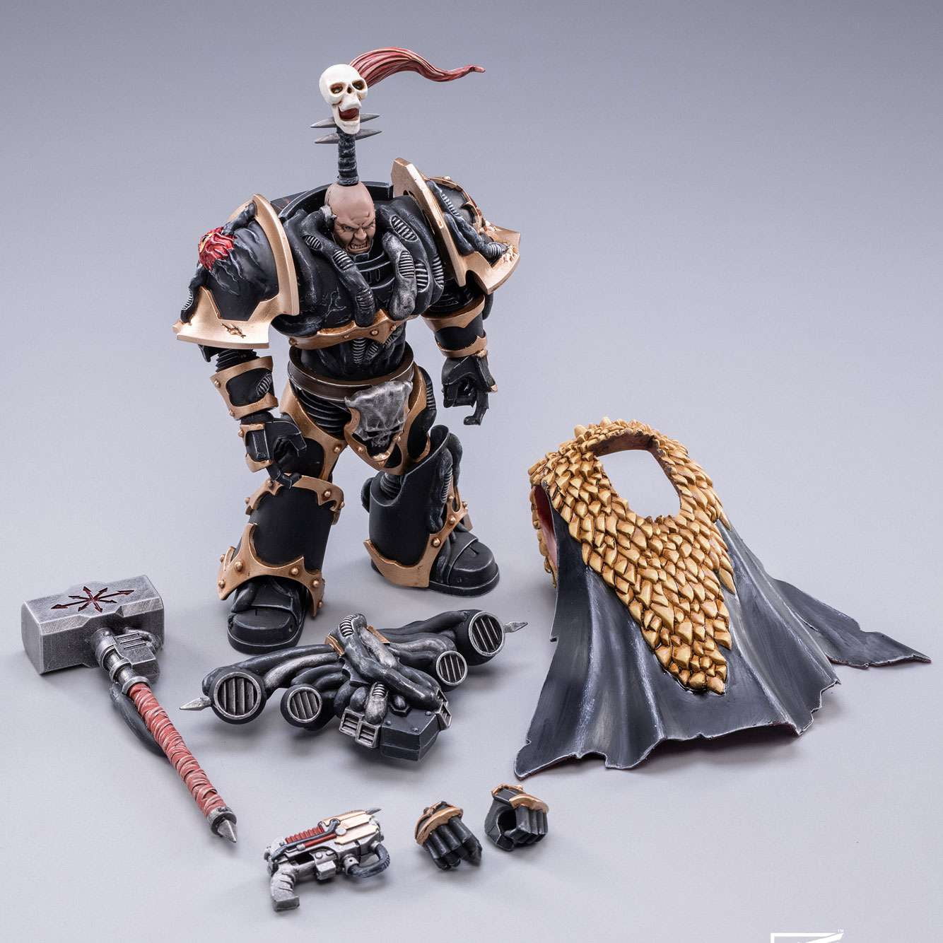 Warhammer 40k Warhammer 40,000 Black Legion Space Marine Chaos Lord Khalos Action Figure