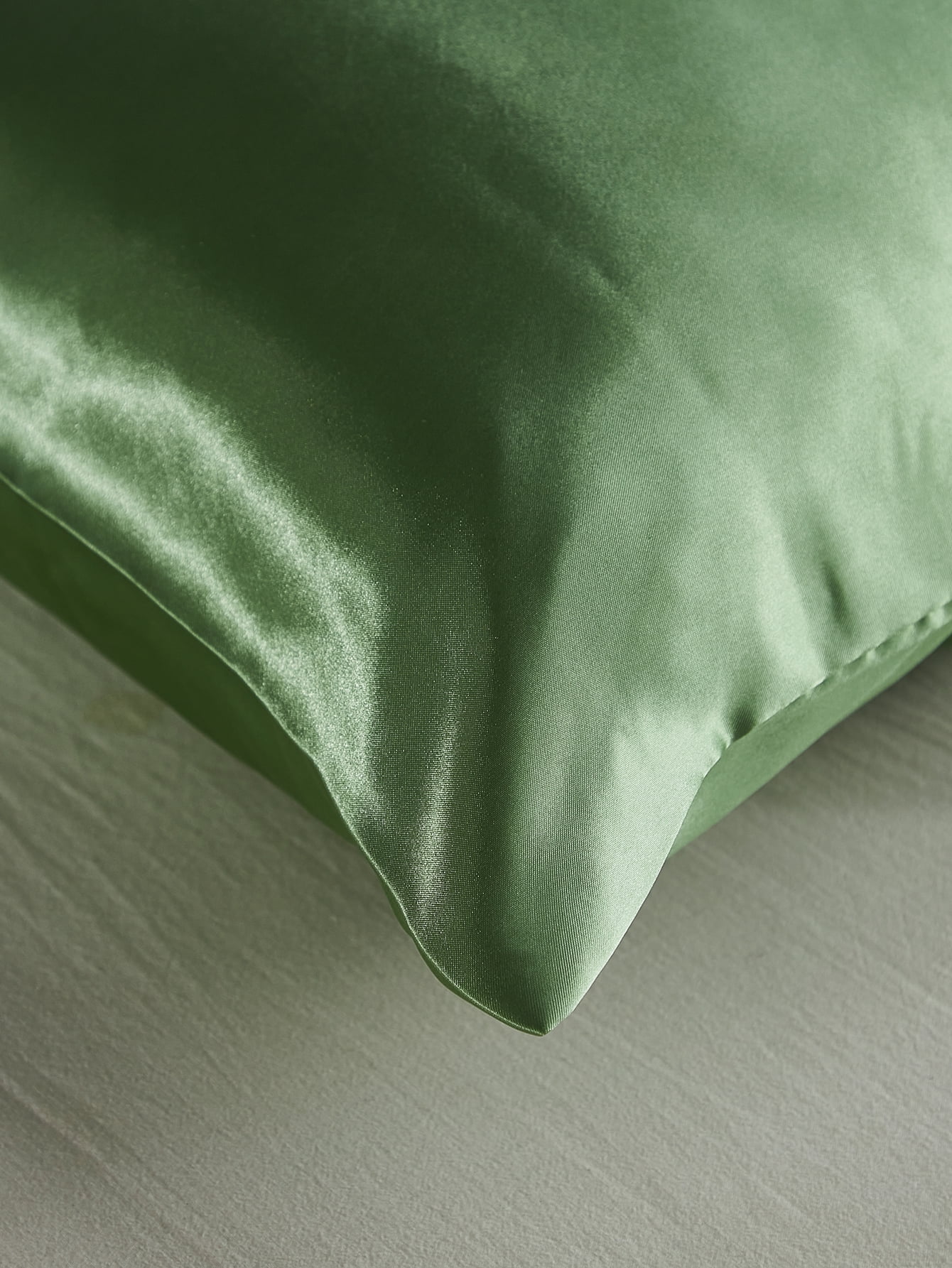 Move Over Grass Green Satin Pillowcases King, Silk like Satin Pillow Cover Set of 2, Silky Microfiber Solid Pattern, 2 Pack