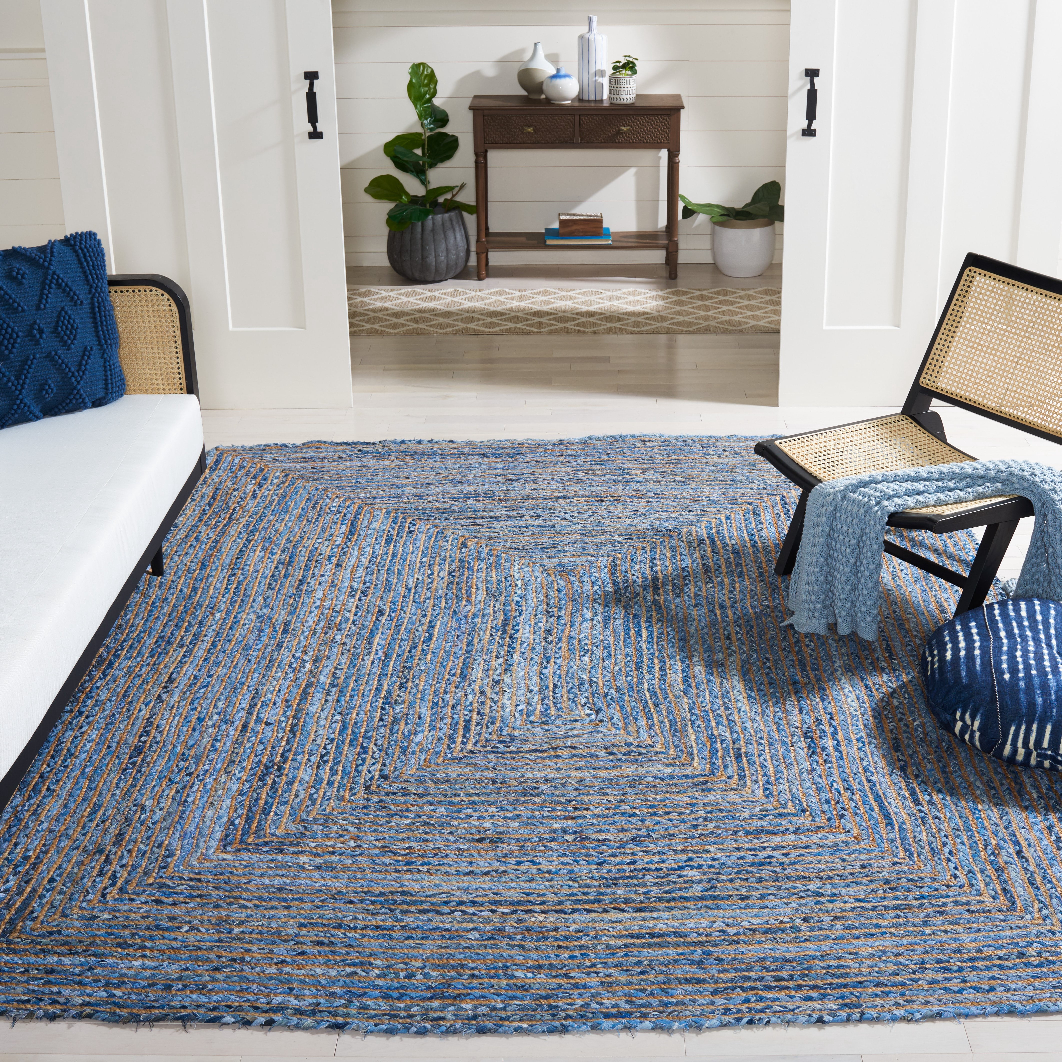 SAFAVIEH Cape Cod Miah Geometric Area Rug, Blue/Natural, 10' x 14'