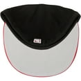 thumbnail image 5 of Men's New Era Black/Red Chicago Bulls Official Team Color 2Tone 59FIFTY Fitted Hat, 5 of 6