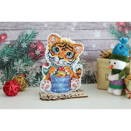 UPC: 4627167303391 | Plastic Canvas Counted Cross Stitch Kit Christmas Tree Ornament. Baby Tiger P-588 Needlework Orange By MP Studia