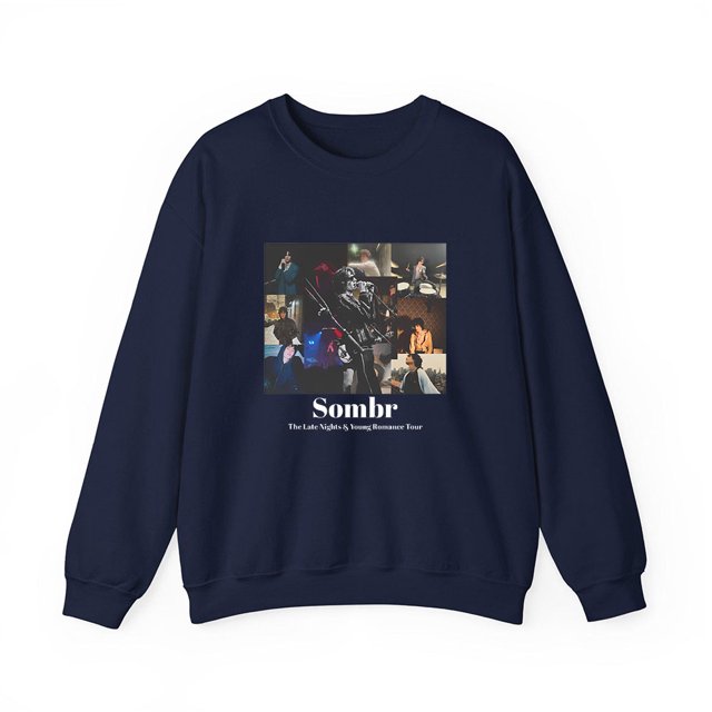 Sombr Merch The Late Nights & Young Romance Tour Chandail Molletonné à Col Rond Unisexe Hommes Femmes Manches Longues
