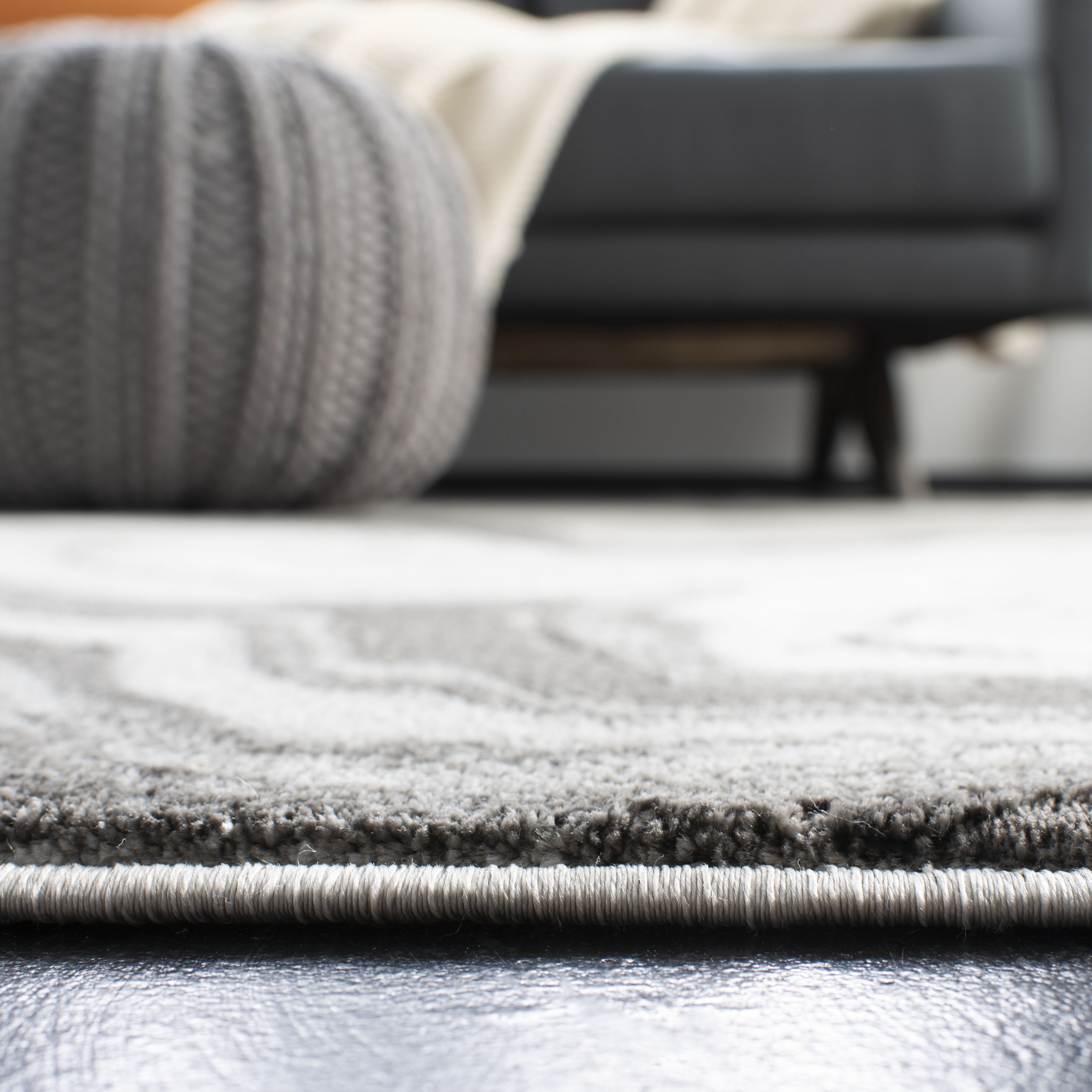 SAFAVIEH Craft Angjelko Abstract Area Rug, Grey/Silver, 8' x 10'