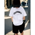 thumbnail image 1 of Camiseta informal blanca de manga corta para niño con estampado de letras negras llamativas, cuello redondo, tejido elástico transpirable para mayor comodidad en cualquier temporada, ideal para el c, 1 of 6