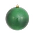 thumbnail image 1 of Adorno colgante Vickerman, bola de esmeralda irrompible de 30 cm, 1 of 6