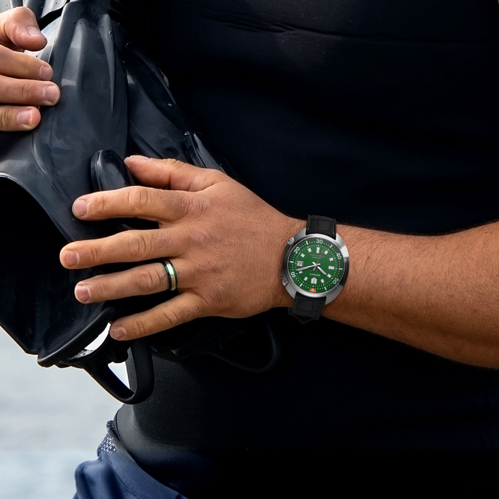BERNY Automatic Dive Watches for Men, Sport 200M Waterproof Analog Mechanical Watch with Date Display, Super Luminous, Silicone Strap, Sapphire Crystal, Fashion Men's Diver Watch (Green)