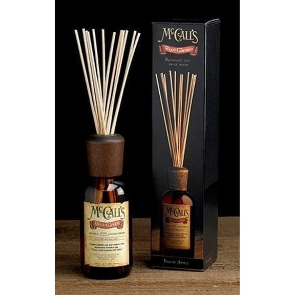McCall’s Candles | Country Store | Reed Diffuser Gift Set | USA-Poured Fragrance Oil | Vintage Reed Garden with Amber Glass Bottle | A tangy blend of rosehips, oranges, apples, cinnamon, and spices.