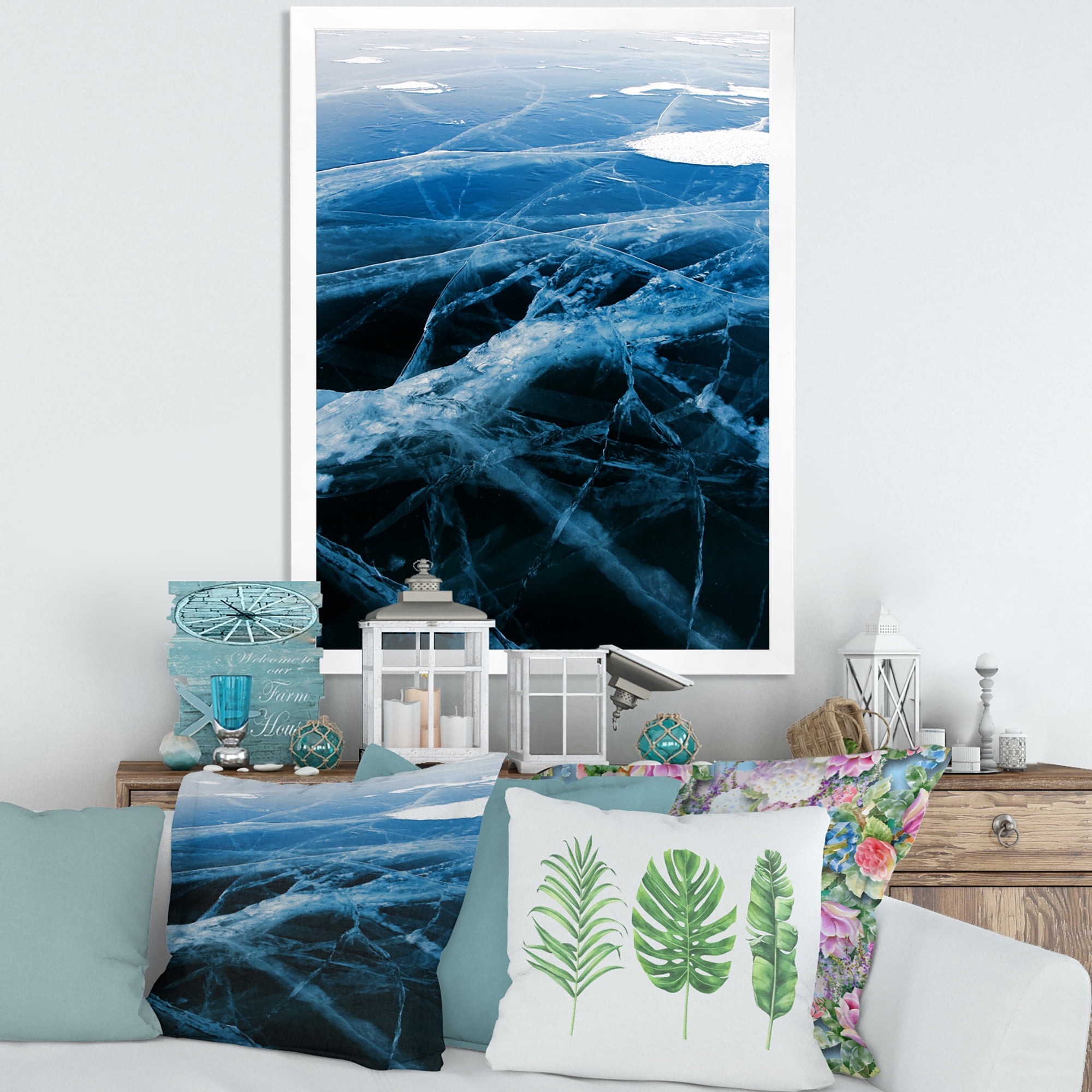 Designart 'White and Blue Ice Structure II' Modern Framed Art Print