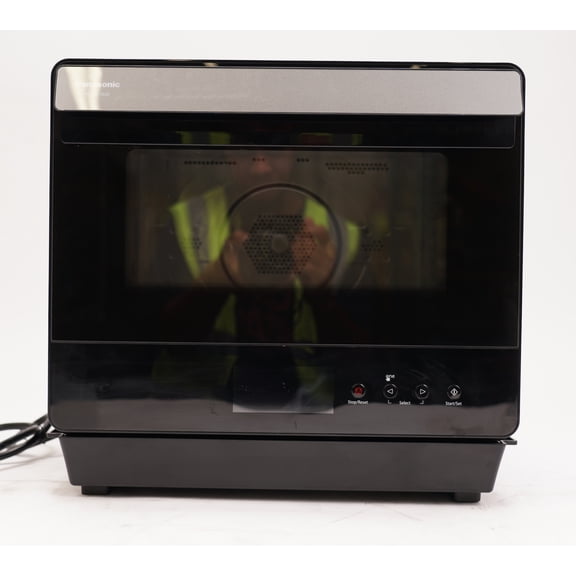 Open Box Panasonic HomeCHEF 7-in-1 Steam Multi-Oven with 18 Menu Options and LED Display (0.7 Cu. Ft., Black)