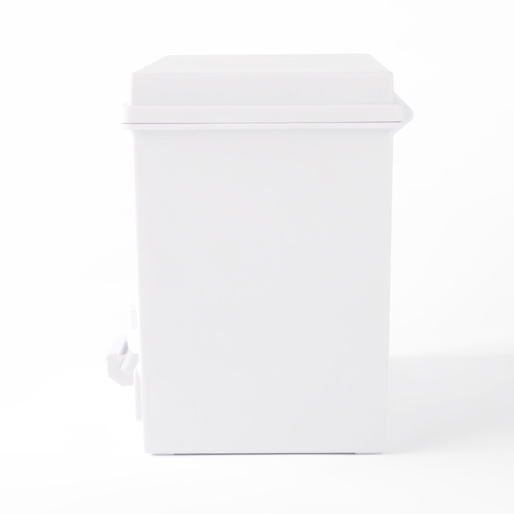 Pen+Gear White Plastic Pencil Dispenser Desk Organizer
