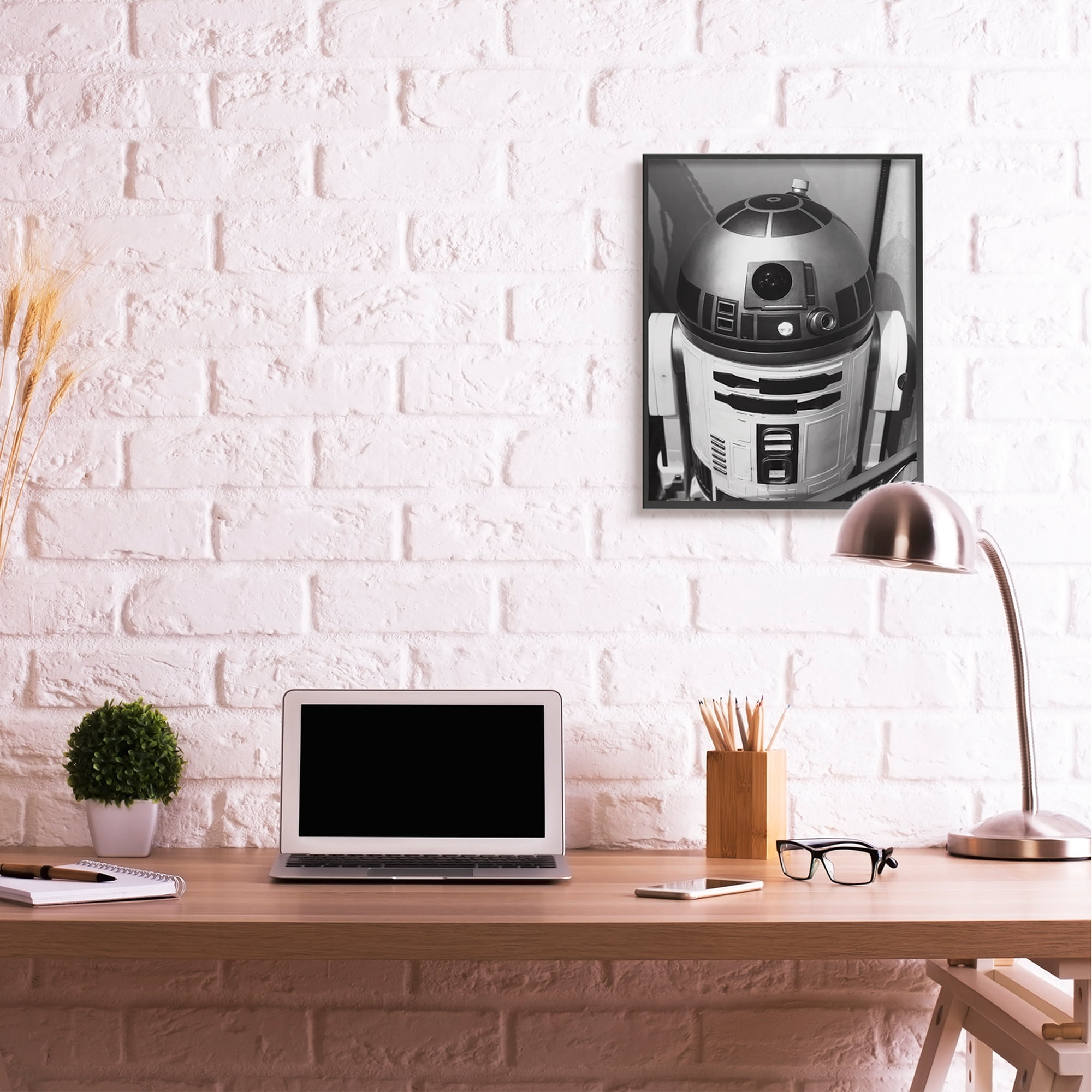 Stupell Industries Science Fiction Robot Icon Black and White Photograph,24 x 30,Designed by Nice Nshuti