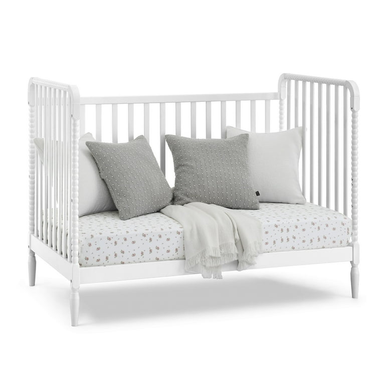 Delta Children Lily 4-in-1 Convertible Crib - Greenguard Gold