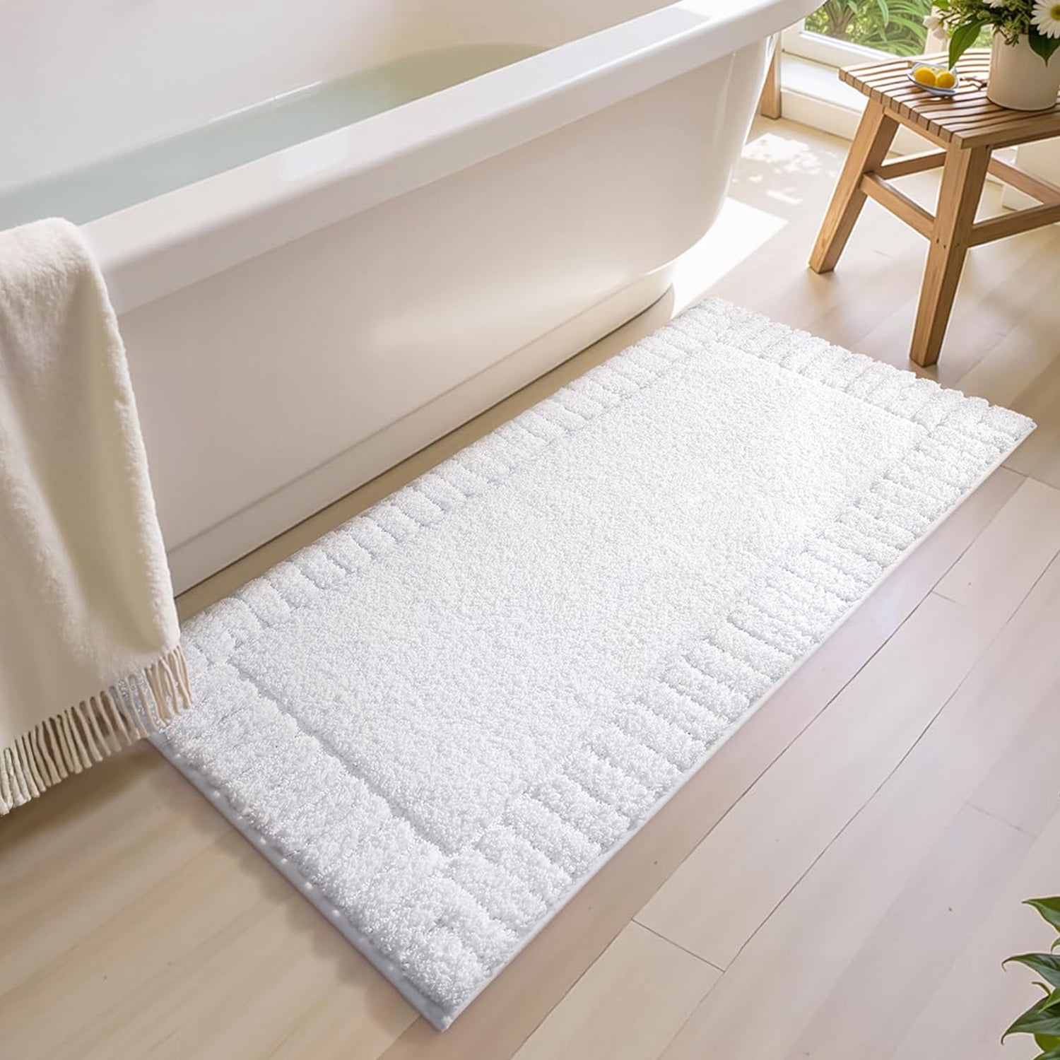 OEAKAY Textured Plush White Microfiber Bath Mat, 24"x43", Non-Slip and Absorbent Bathroom Rug, Machine Washable, Quick Drying Shower Floor Carpet