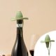 thumbnail image 1 of Paquete de 3 tapones para botellas de vino con forma de uva: sellador al vacío de plástico para botellas de vino tinto, cerveza, aceite y vinagre, 3 colores, 1 of 9