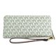 thumbnail image 3 of Cartera Michael Kors Jet Set Travel Continental Vanilla, 3 of 7