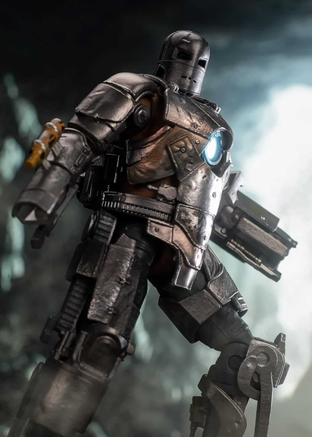 OVONNI 7 Inch Ironman MK1 Action Figure,Exquisite Painting Collectible Figure with Lots of Accessories (1/10 Scale)