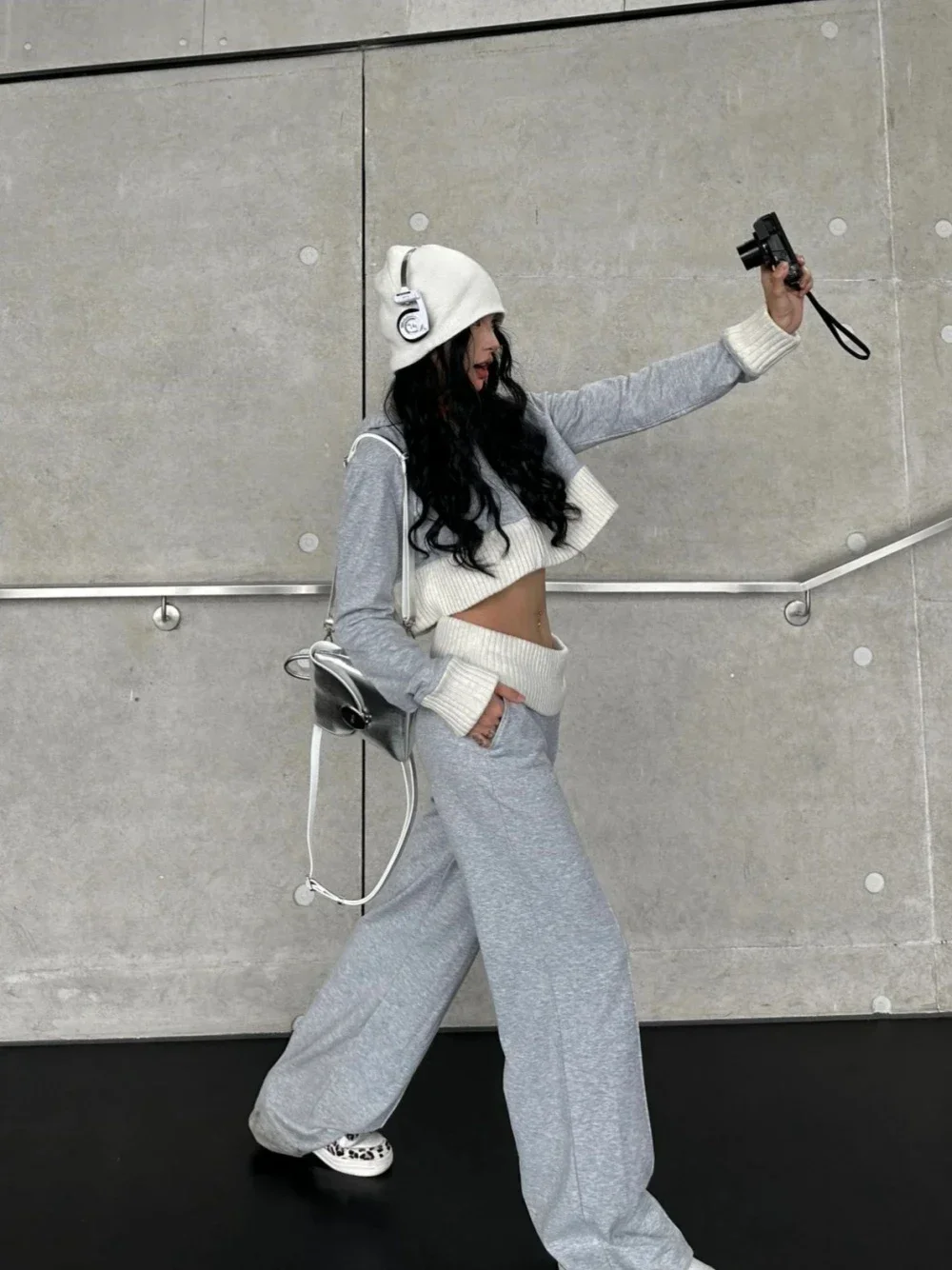 [ NERDY ]★24SS★韓国人気★WOMEN'S COLOR BLOCK TRACK SET AnQingLueLv Korean Fashion Gray Two Piece Set Women Y2K