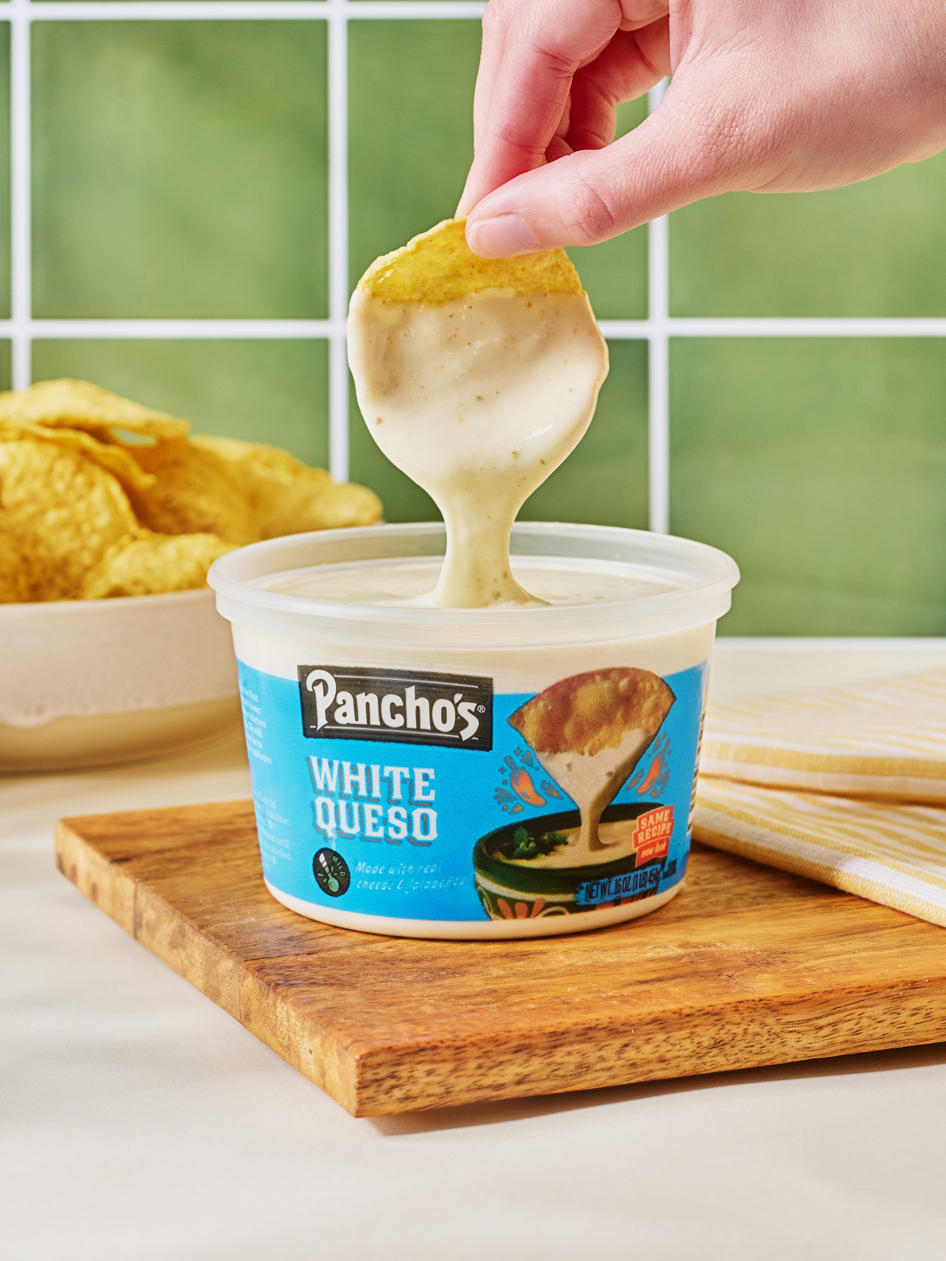 Pancho's White Queso Cheese Dip, 16 oz Tub