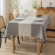 thumbnail image 4 of Mantel informal de poliéster impermeable, lavable a máquina, utilizado para Decoración de mesa, decoración de fiesta de boda, color gris, 1 unidad, 4 of 4