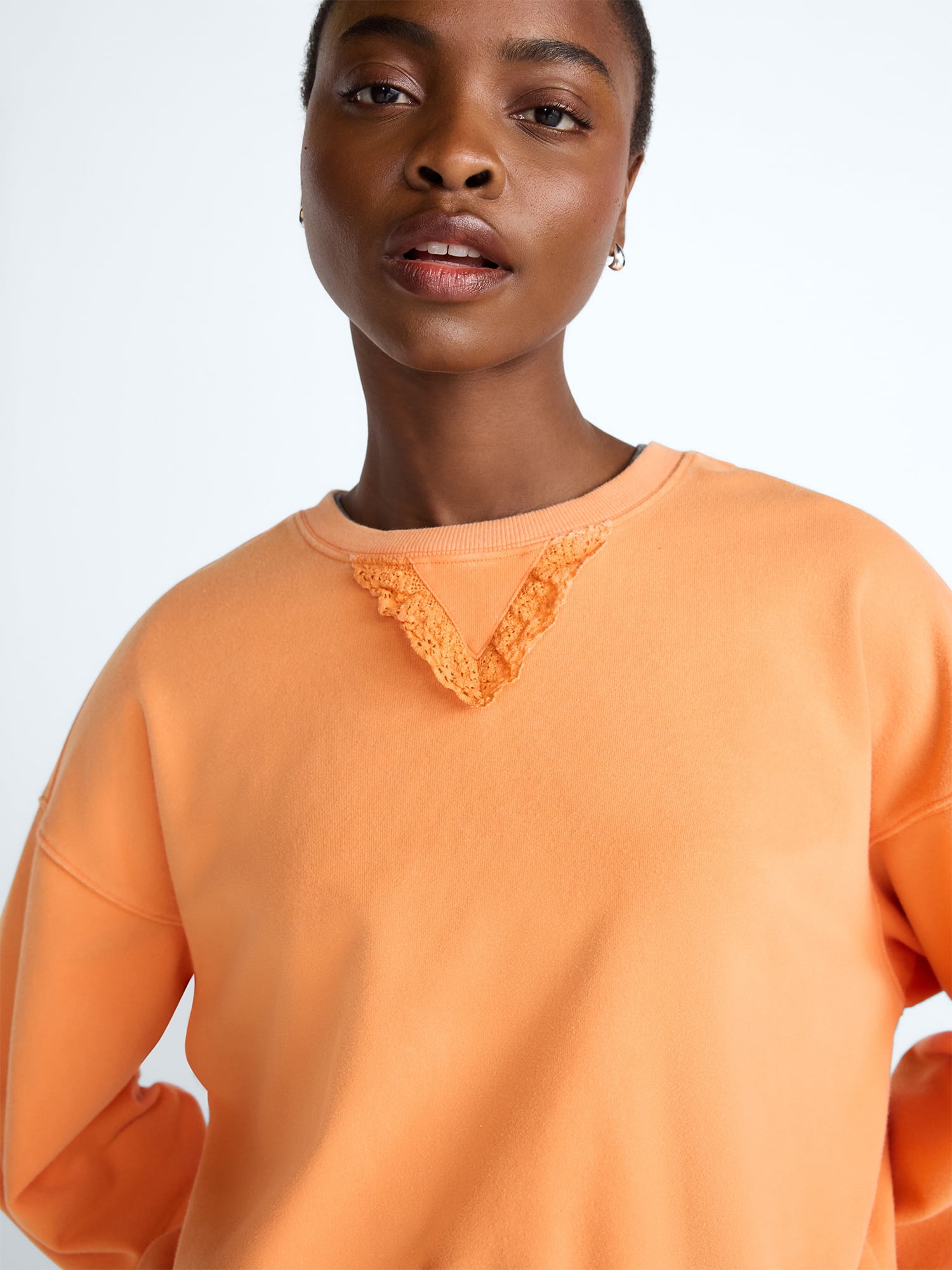 Scoop Women's Mineral Wash Cropped Crewneck Sweatshirt, Sizes XS-XXL