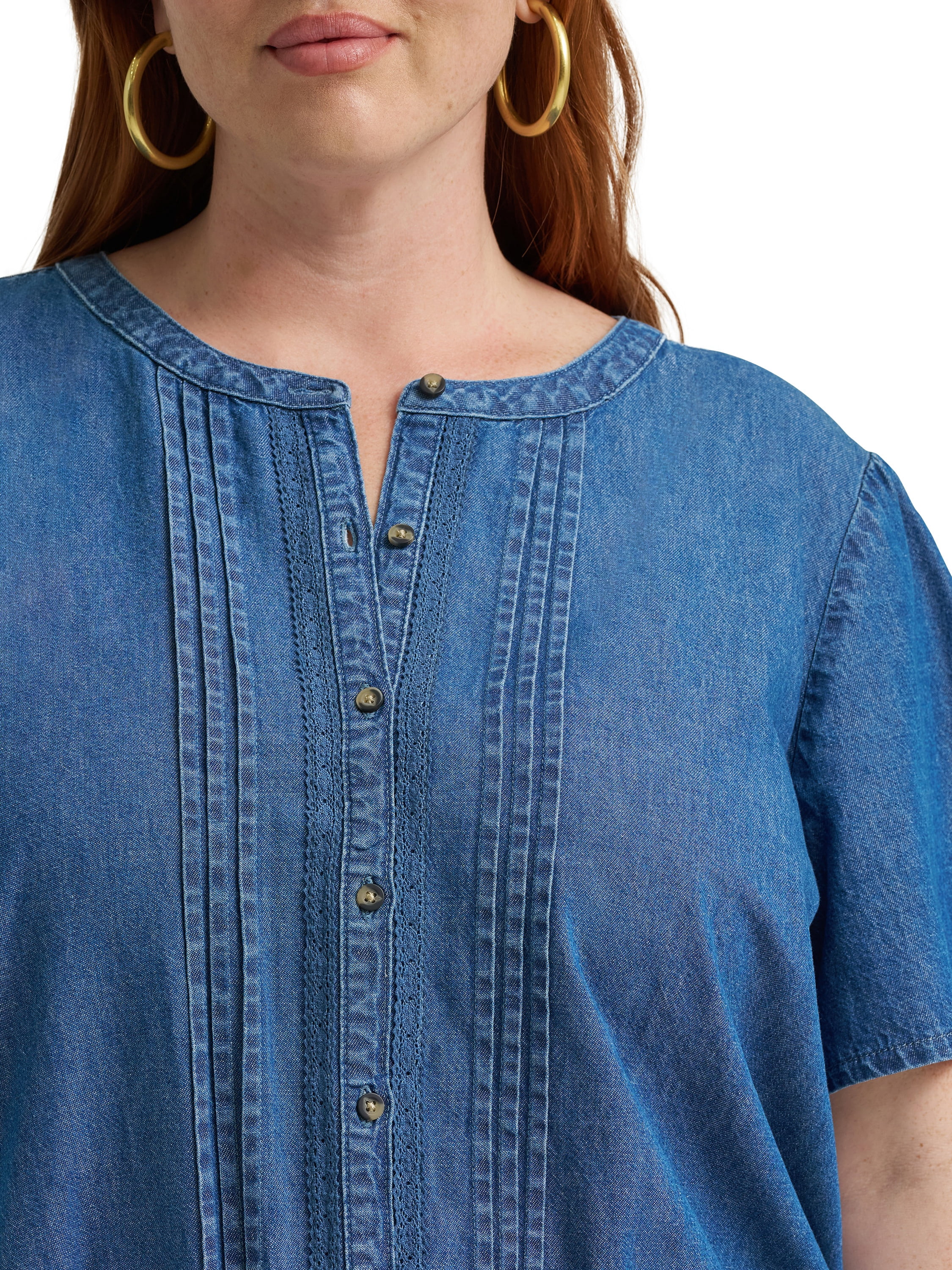 Lee® Women's Plus Short Sleeve Pintuck Top