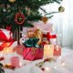 thumbnail image 1 of Bolsas de regalo navideñas - Tote de cuero y terciopelo con adorno metálico para decoración navideña y embalaje de caramelos de fruta, 1 of 6