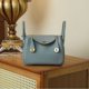 thumbnail image 2 of Bolso de piel de vaca de capa superior 2025 nuevo bolso de mujer bolso de mensajero de hombro bolso de almohada bolso pequeño versátil de alta gama, 2 of 5