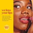 thumbnail image 4 of Bálsamo Labial Tinte Burts Bees Rojo Dahlia, 4 of 18