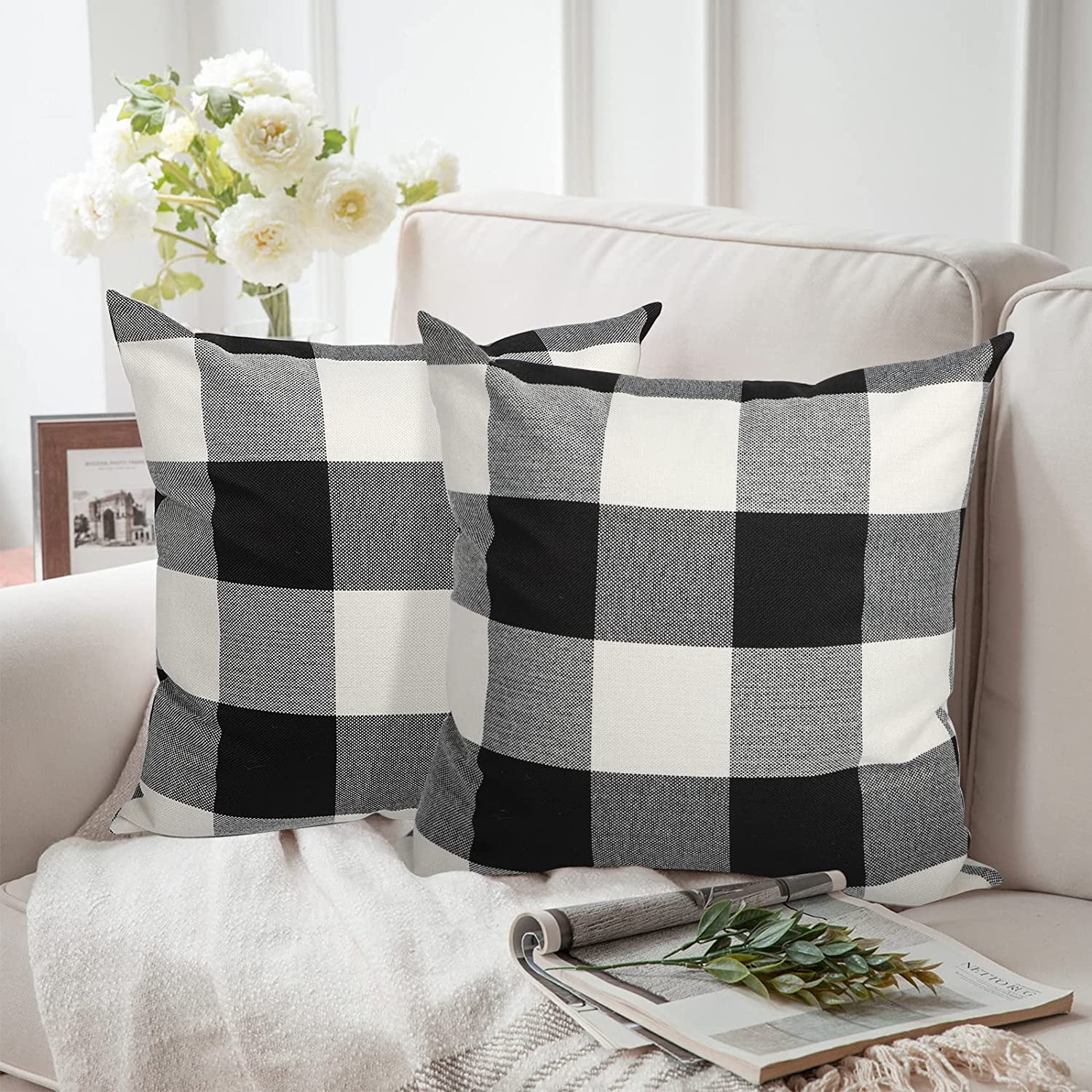 Chockeie 2Pcs Christmas Pillow Covers Buffalo Check Plaid Lumbar Throw Pillow Covers 12x20 Farmhouse Rustic Cushion Covers Black and White
