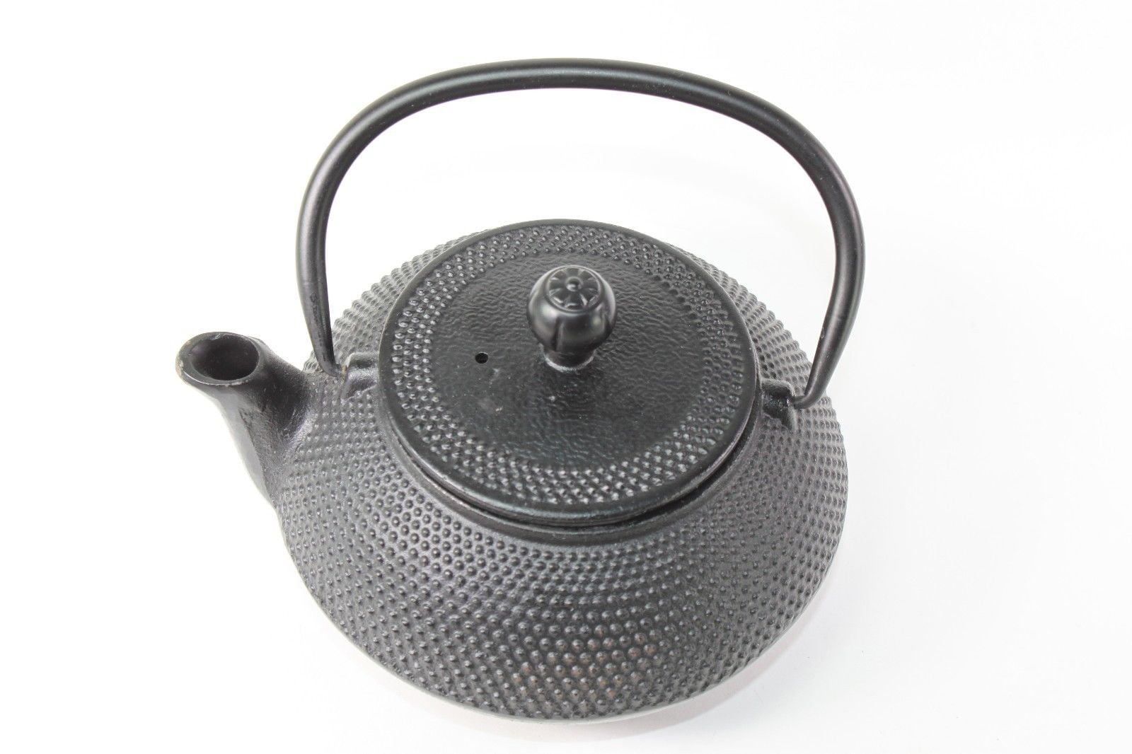 24 fl oz Black Small Dot Japanese Iron Cast Teapot Tetsubin with Infuser Filter