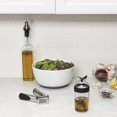 thumbnail image 5 of Good Grips Petit Shaker à Vinaigrette - Vert+noir+blanc, Petit, 5 of 5