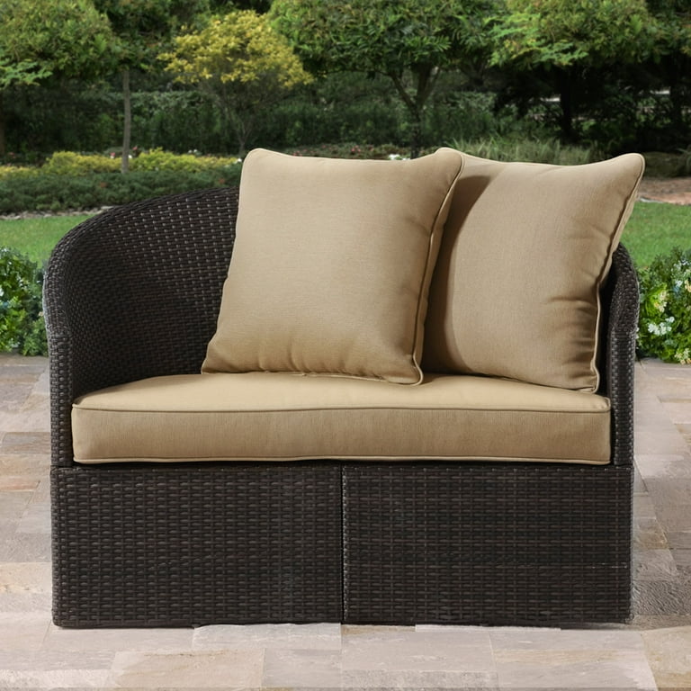 Curved on sale outdoor loveseat