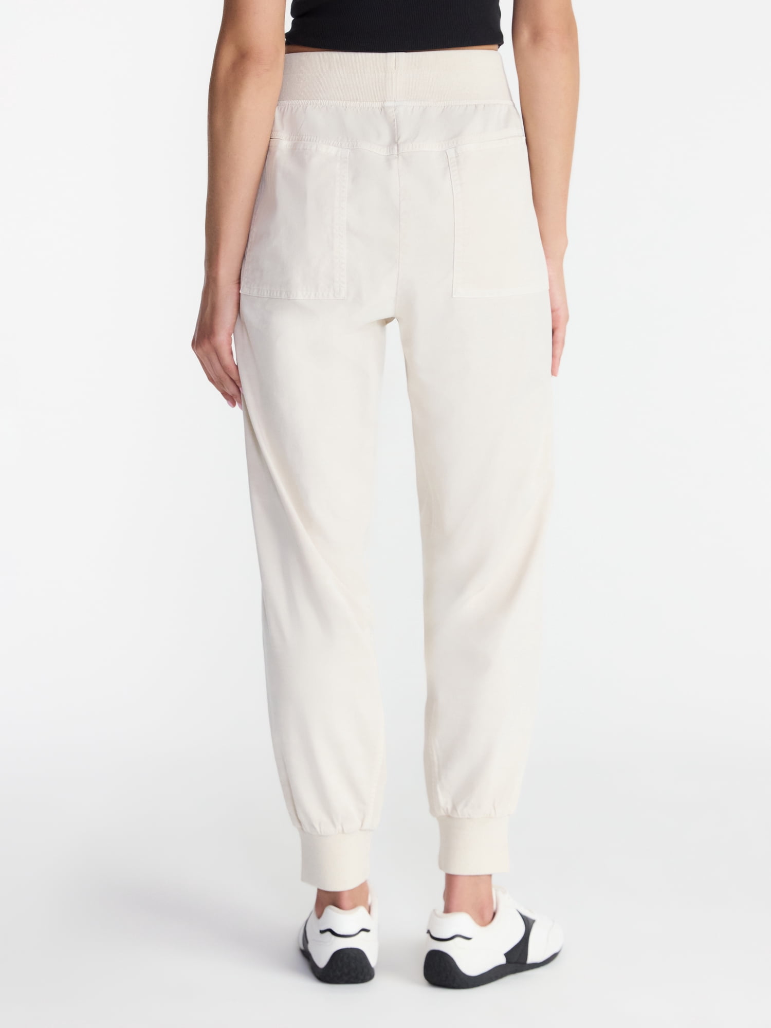 Avia Women's and Women's Plus Relaxed Fit Joggers, 28'' Inseam, Sizes XS-4X